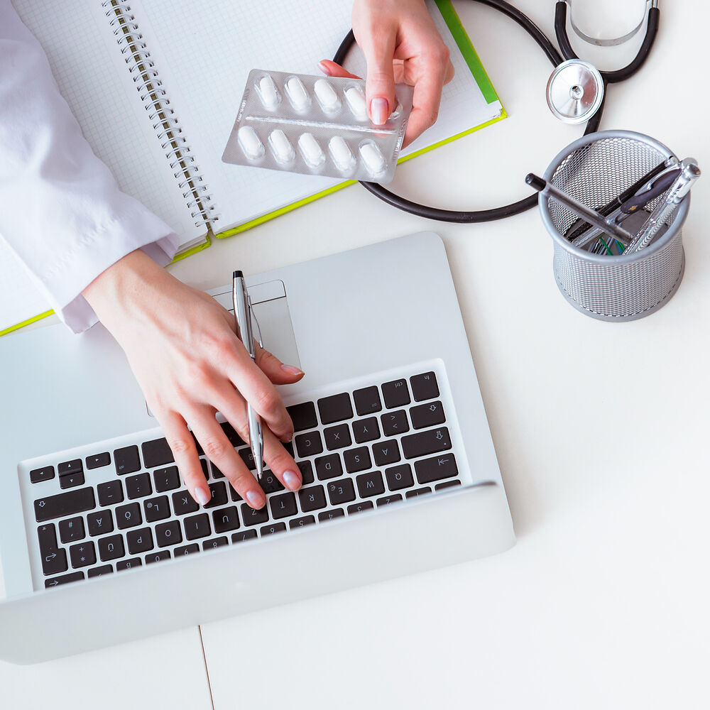 Mehr Informationen zum Thema: Arzneimittel&shy;bewilligungen - Welche Regeln gelten eigentlich?