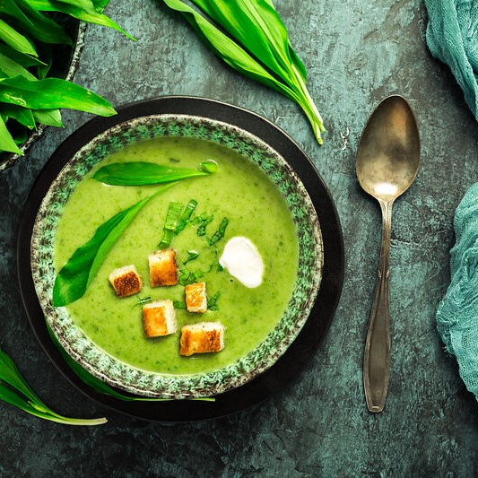 Mehr Informationen zum Thema: VorspeiseBärlauch-Erdäpfel&shy;creme&shy;suppe