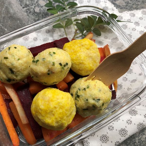 Mehr Informationen zum Thema: Blitztopfenknödel mit Blattspinat